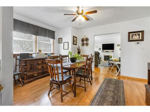 410 Mcnaughton Avenue East, Chatham, ON - Indoor Photo Showing Dining Room With Fireplace