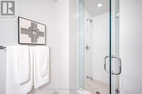 3310 - 2200 Lake Shore Boulevard W, Toronto, ON - Indoor Photo Showing Bathroom