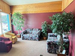 Lobby 11x16 - 