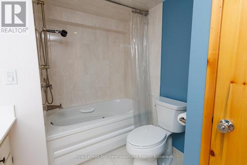 18 Rosecliff Court, Trent Hills (Hastings), ON - Indoor Photo Showing Bathroom