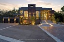 3404 Vivian Road, Whitchurch-Stouffville, ON  - Outdoor With Facade 
