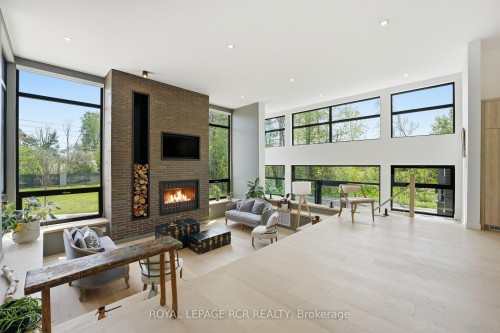 3404 Vivian Road, Whitchurch-Stouffville, ON - Indoor With Fireplace