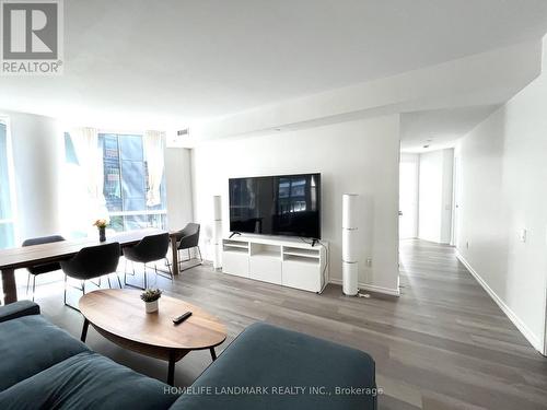 311 - 45 Charles Street E, Toronto, ON - Indoor Photo Showing Living Room