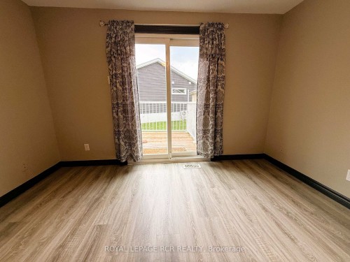 38 Royal Oak Drive, Innisfil, ON - Indoor Photo Showing Other Room