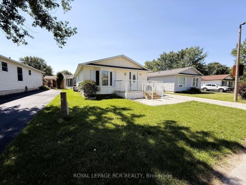 38 Royal Oak Drive, Innisfil, ON - Outdoor
