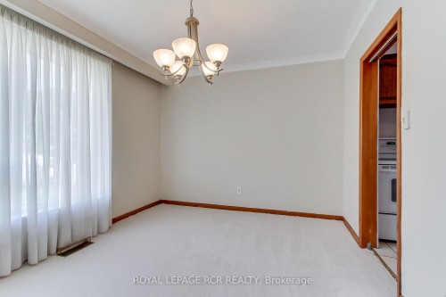 77 Alhart Drive, Toronto, ON - Indoor Photo Showing Other Room