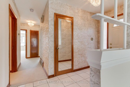 77 Alhart Drive, Toronto, ON - Indoor