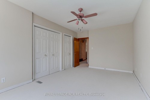 77 Alhart Drive, Toronto, ON - Indoor Photo Showing Other Room