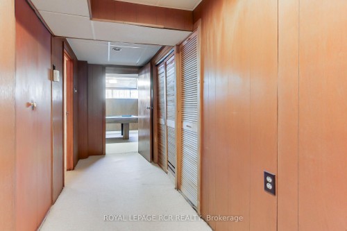 77 Alhart Drive, Toronto, ON - Indoor Photo Showing Other Room