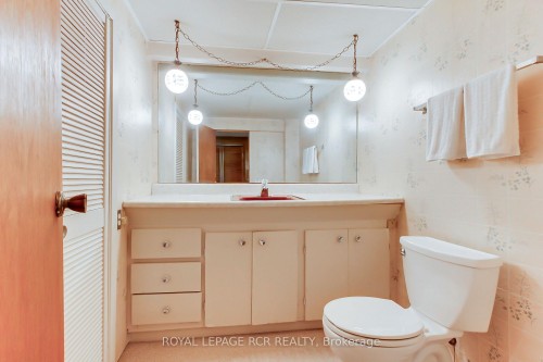 77 Alhart Drive, Toronto, ON - Indoor Photo Showing Bathroom