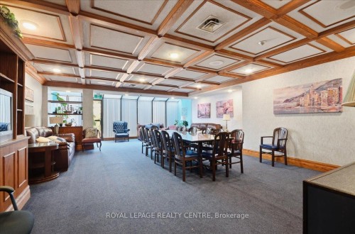 410-1360 Rathburn Road E, Mississauga, ON - Indoor Photo Showing Other Room
