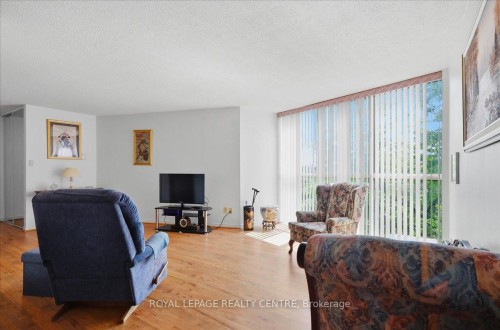 410-1360 Rathburn Road E, Mississauga, ON - Indoor