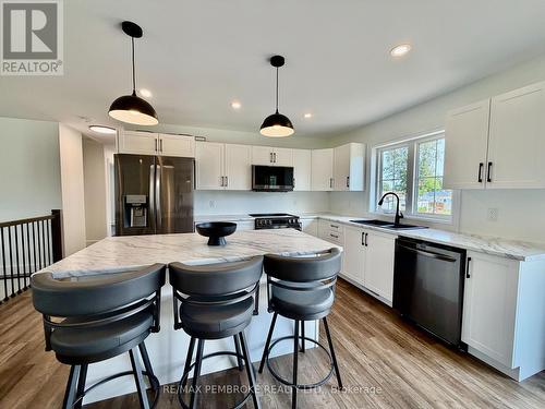 62 Eddy Crescent, Pembroke, ON - Indoor Photo Showing Other Room