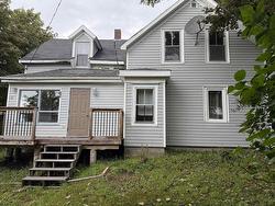 17 Mechanic Street Trenton, NS B0K 1X2