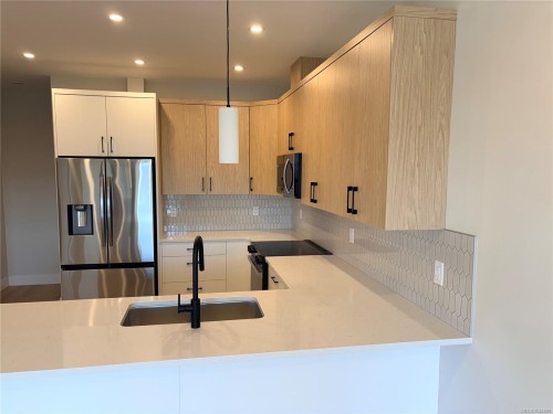 3482 Merlot Terr, Langford, BC - Indoor Photo Showing Kitchen With Upgraded Kitchen