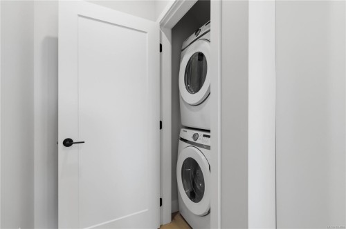 3482 Merlot Terr, Langford, BC - Indoor Photo Showing Laundry Room