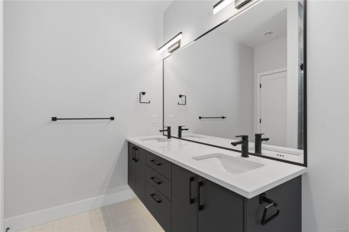 3482 Merlot Terr, Langford, BC - Indoor Photo Showing Bathroom