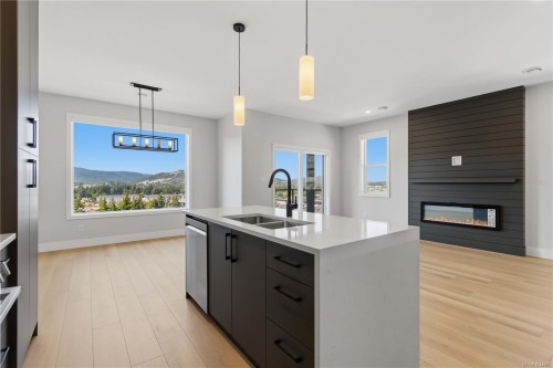 3482 Merlot Terr, Langford, BC - Indoor Photo Showing Kitchen With Double Sink