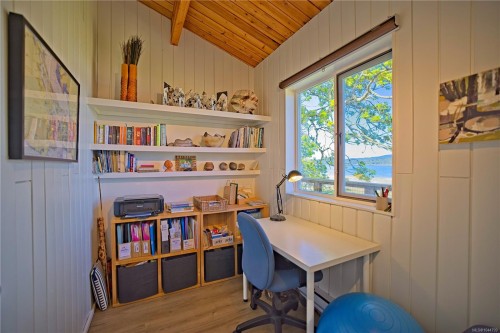 1607 North Beach Rd, Salt Spring, BC 