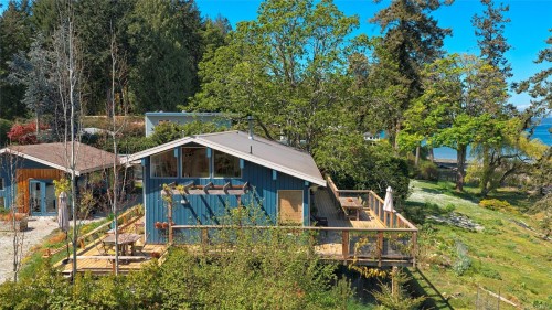 1607 North Beach Rd, Salt Spring, BC 
