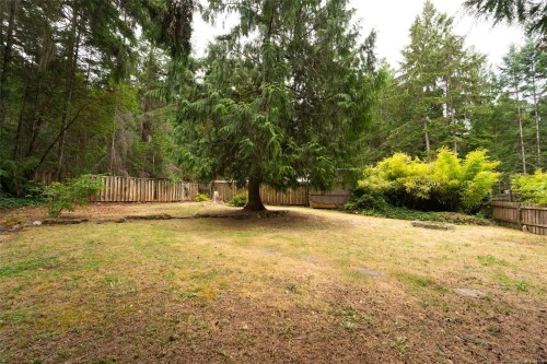 395 Lyngail Pl, Gabriola Island, BC 