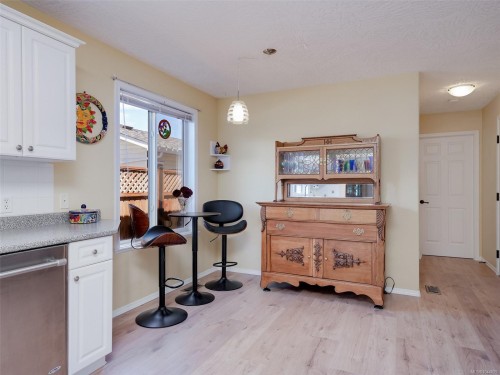 19 Eagle Lane, View Royal, BC 