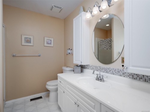 19 Eagle Lane, View Royal, BC 