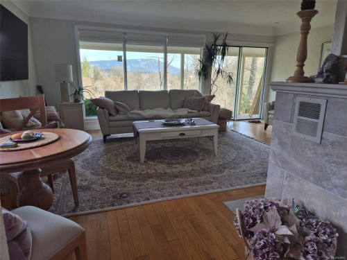 2942 Sherman Rd, Duncan, BC 