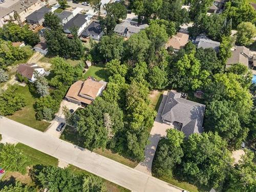 2047 Roseneath Ave, Winnipeg, MB 