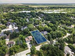 2047 ROSENEATH AVE  Winnipeg, MB R2E 0K1
