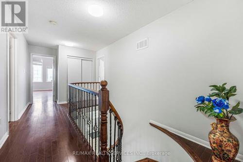 3696 Waterfall Crescent, Mississauga, ON - Indoor Photo Showing Other Room