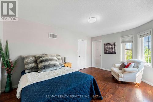 3696 Waterfall Crescent, Mississauga, ON - Indoor Photo Showing Bedroom