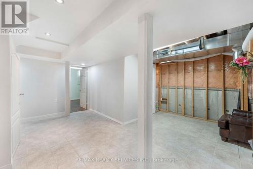 3696 Waterfall Crescent, Mississauga, ON -  With Exterior