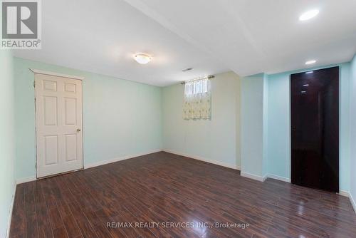 3696 Waterfall Crescent, Mississauga, ON - Indoor Photo Showing Other Room