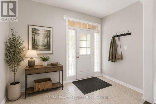 3696 Waterfall Crescent, Mississauga, ON - Indoor Photo Showing Other Room