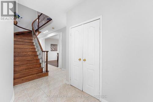 3696 Waterfall Crescent, Mississauga, ON - Indoor Photo Showing Other Room