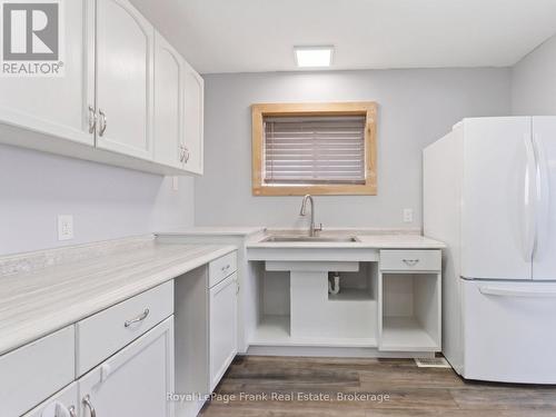 241 Bellevue Drive, Quinte West, ON - Indoor Photo Showing Other Room