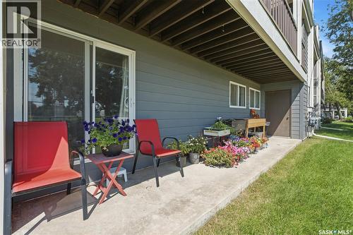 416 425 115Th Street E, Saskatoon, SK - Outdoor With Deck Patio Veranda With Exterior