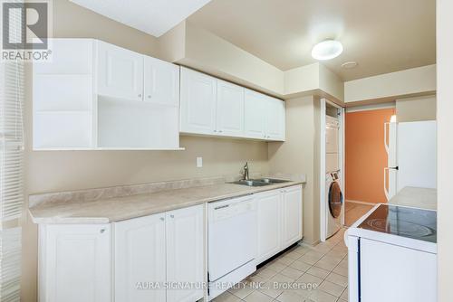 401 - 3077 Weston Road, Toronto, ON - Indoor Photo Showing Laundry Room