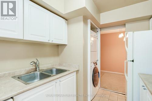 401 - 3077 Weston Road, Toronto, ON - Indoor Photo Showing Laundry Room