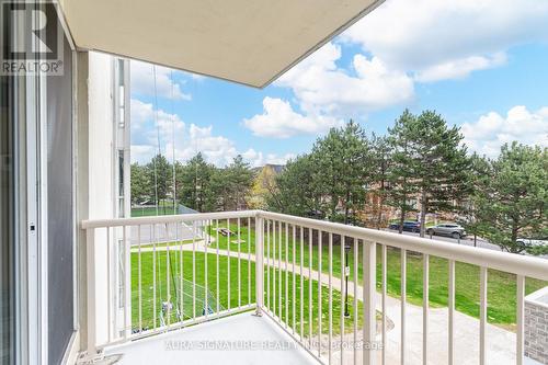 401 - 3077 Weston Road, Toronto, ON - Outdoor With Exterior