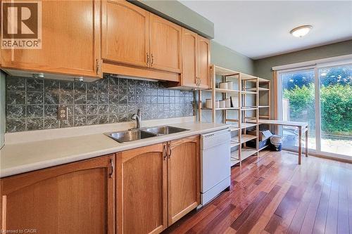 502 Barton Street Unit# 50, Stoney Creek, ON - Indoor Photo Showing Kitchen With Double Sink