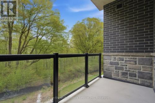 422 - 1100 Lackner Place, Kitchener, ON - Outdoor