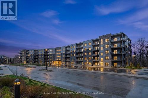 422 - 1100 Lackner Place, Kitchener, ON - Outdoor With Facade