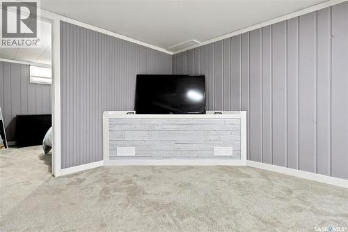 2816 Queen Street, Regina, SK - Indoor