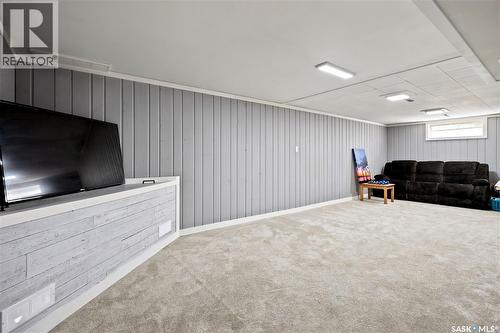 2816 Queen Street, Regina, SK - Indoor