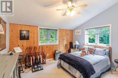 1271 Ramsay Con 3A Road, Mississippi Mills, ON - Indoor Photo Showing Bedroom