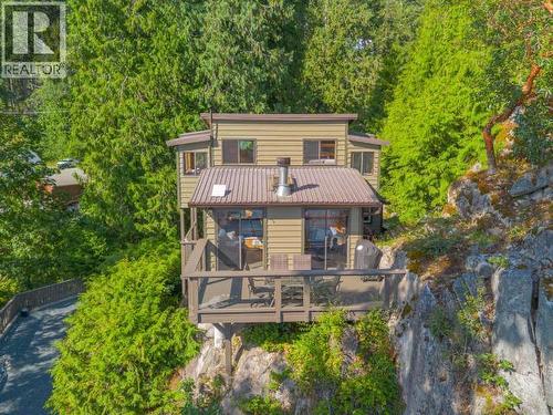 9951 Finn Bay Rd, Powell River, BC - Outdoor