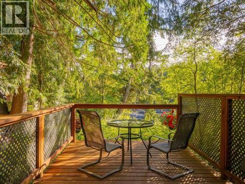 9951 Finn Bay Rd, Powell River, BC - Outdoor