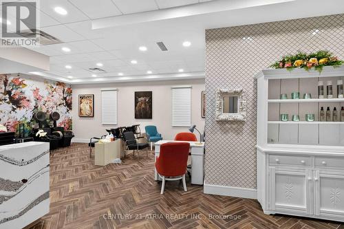 306 - 460 William Graham Drive, Aurora, ON - Indoor Photo Showing Other Room